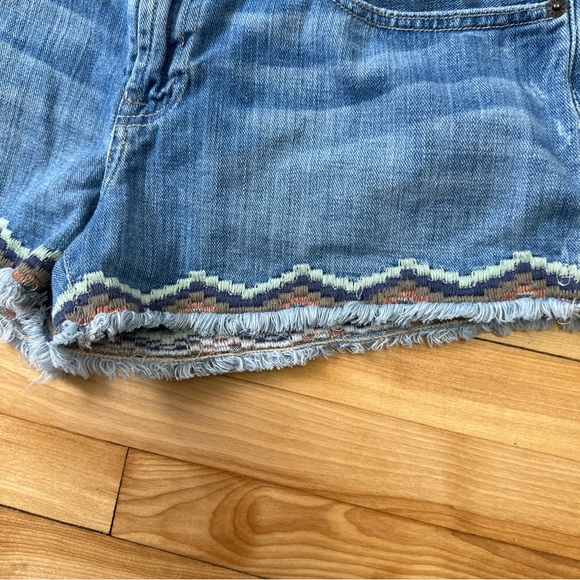Lucky brand Jean Shorts Women size 6/28 Riley Short with knitted design - Picture 5 of 11